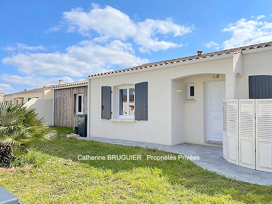 SAINT-JEAN-DE-LIVERSAY Maison de plain pied 148 m2, 4 chambres, garage, jardin 4