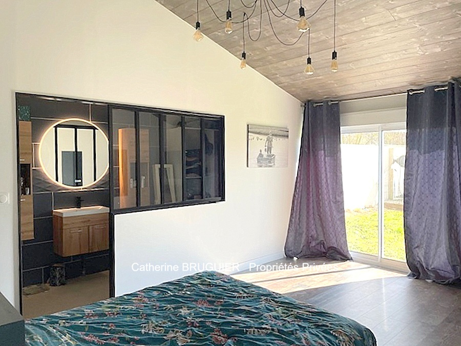 SAINT-JEAN-DE-LIVERSAY Maison de plain pied 148 m2, 4 chambres, garage, jardin 7