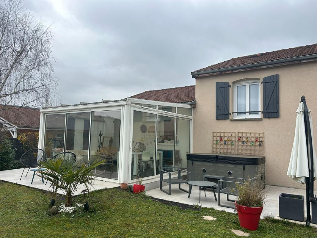 BLANZAT Maison Blanzat 6 pièces 105 m2 14
