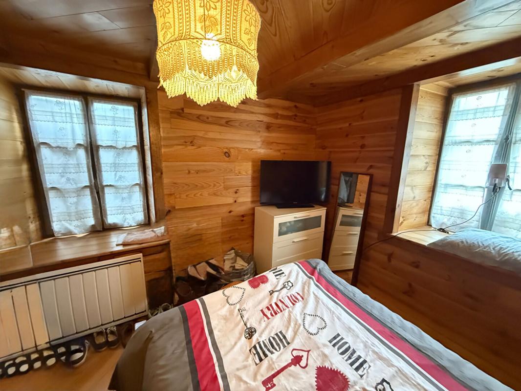 MAGLAND Ferme savoyarde coteau de MAGLAND 5 pièces , 220 000 euros 11