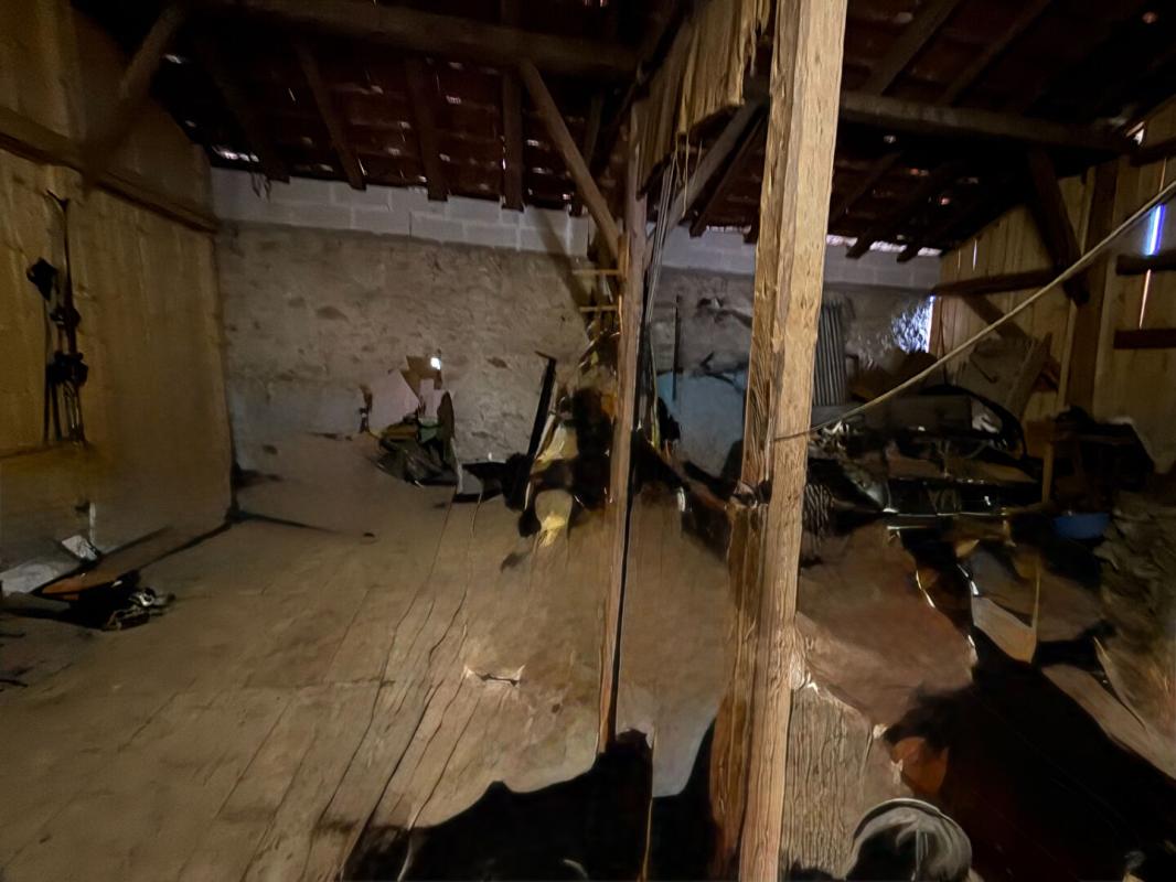 MAGLAND Ferme savoyarde coteau de MAGLAND 5 pièces , 220 000 euros 14