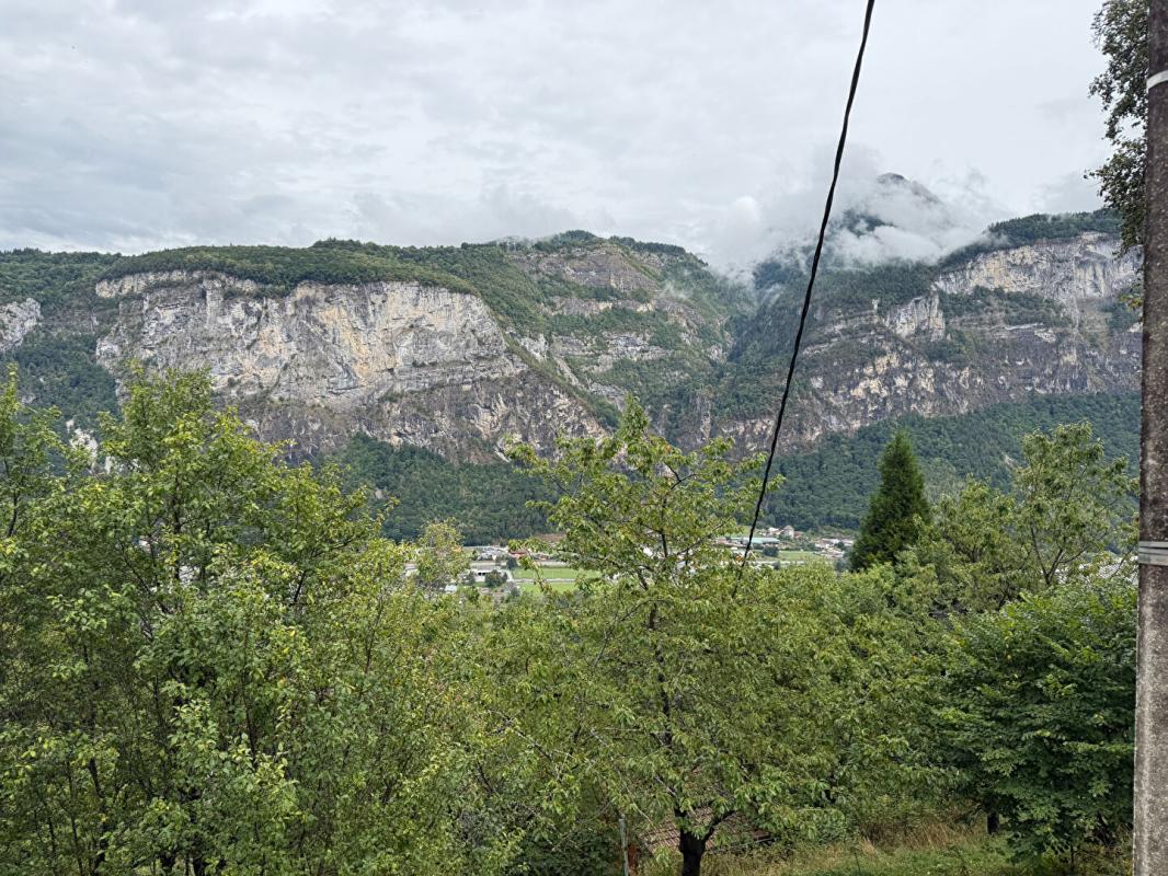 MAGLAND Ferme savoyarde coteau de MAGLAND 5 pièces , 220 000 euros 6