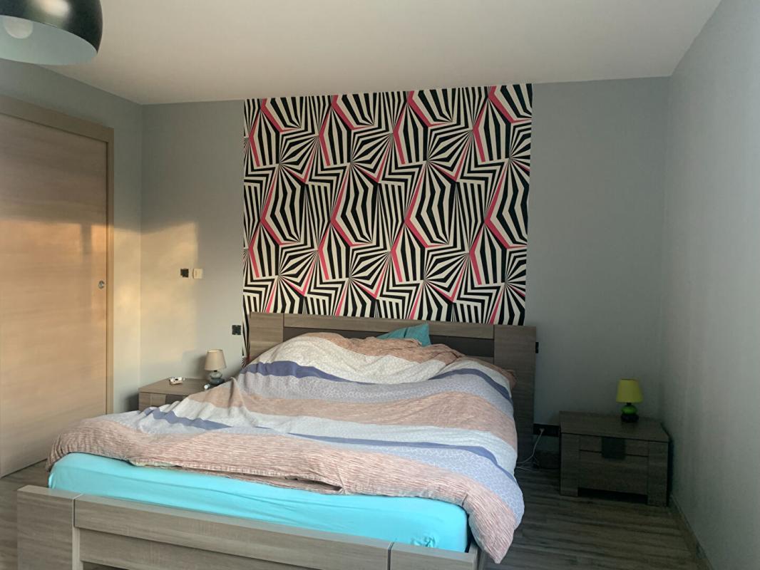 SAINT-ANTONIN-DE-SOMMAIRE Belle et grande maison moderne au calme ! 12