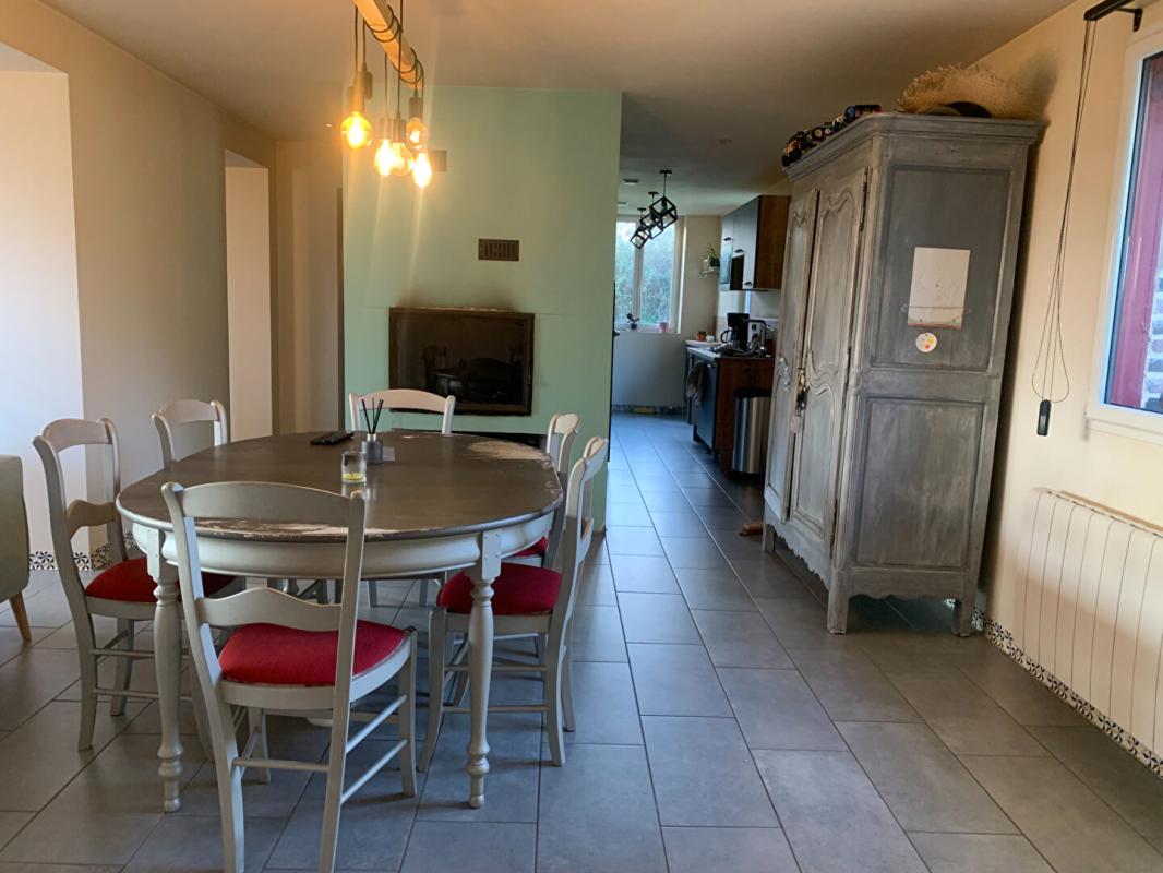 SAINT-ANTONIN-DE-SOMMAIRE Belle et grande maison moderne au calme ! 5