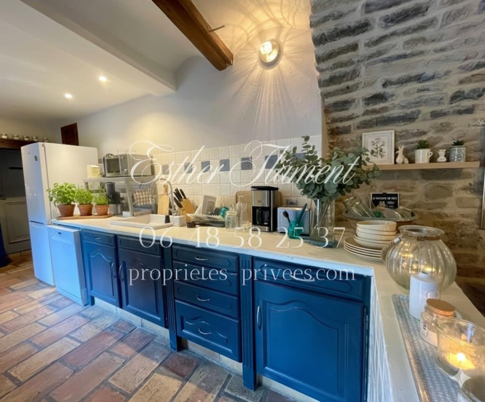 CAVEIRAC Maison en pierre de caractère 11