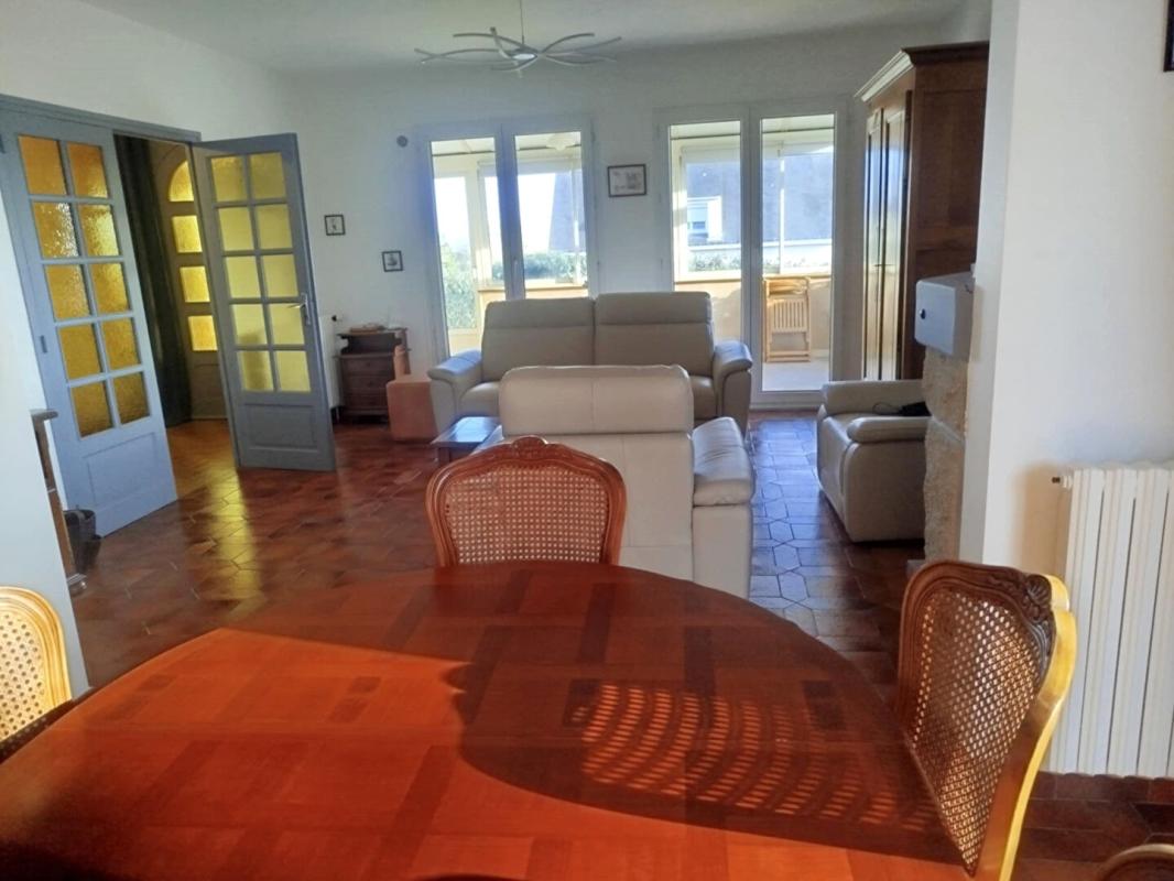 MALGUENAC Belle maison familiale avec 4 chambres 3