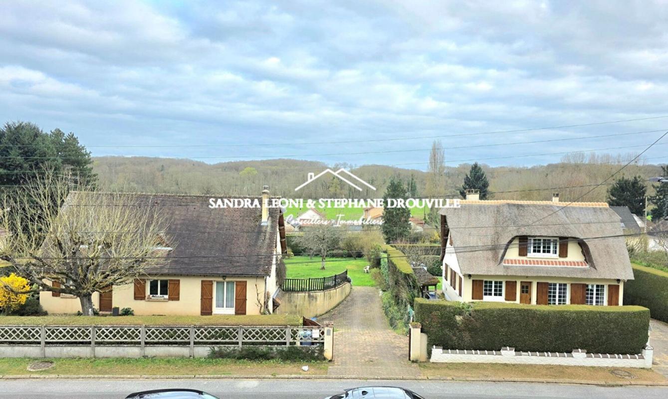 JOUY JOUY - CHARMANTE MAISON de 115 m2, 5 PIECES 16