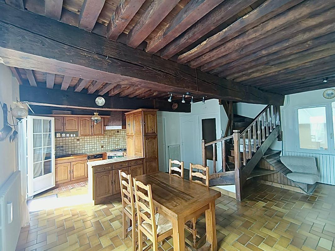 HURIGNY Maison à vendre à Hurigny - 6 pièces de 120 m2 5