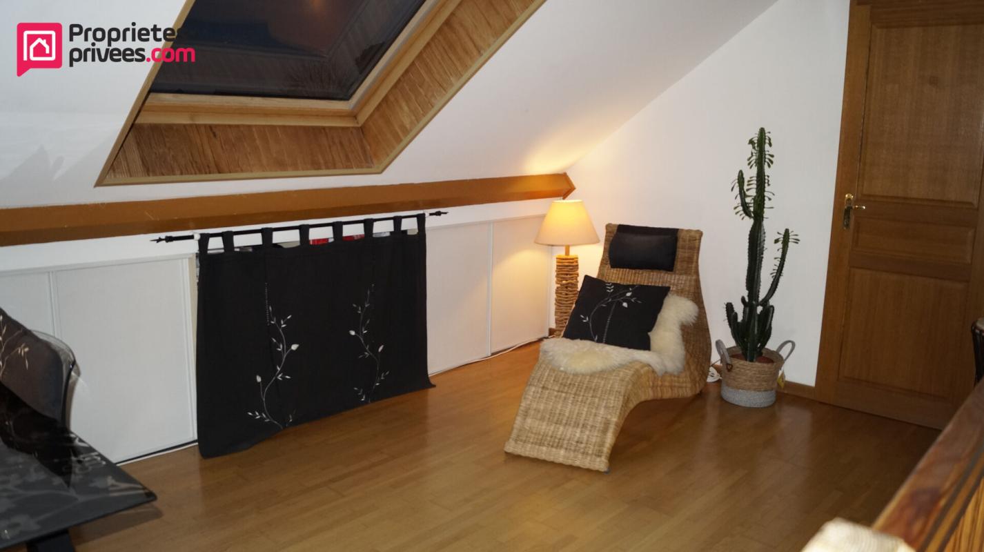 CHEVANNES Maison individuelle 7 pièces de 155m² avec jardin clos de 660m² 10