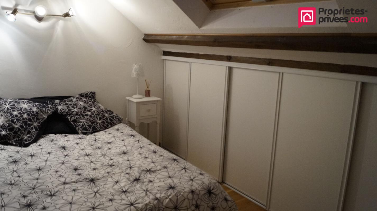 CHEVANNES Maison individuelle 7 pièces de 155m² avec jardin clos de 660m² 11