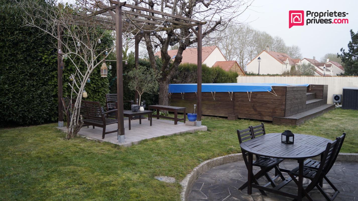 CHEVANNES Maison individuelle 7 pièces de 155m² avec jardin clos de 660m² 14