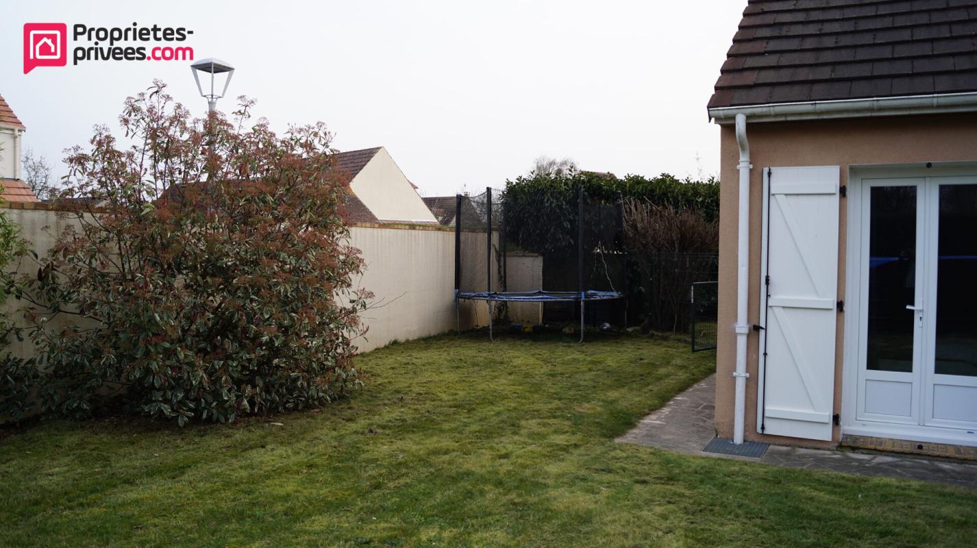 CHEVANNES Maison individuelle 7 pièces de 155m² avec jardin clos de 660m² 16