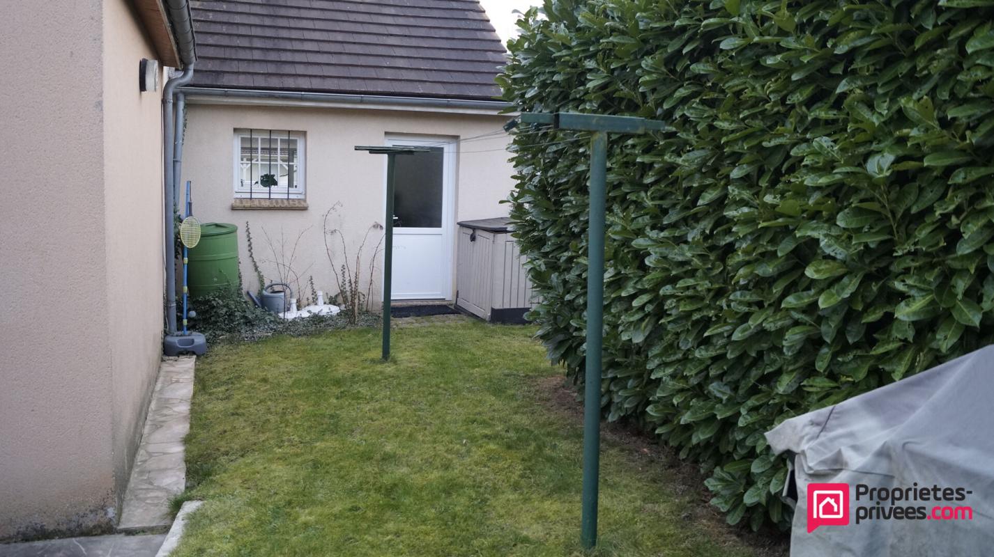 CHEVANNES Maison individuelle 7 pièces de 155m² avec jardin clos de 660m² 18