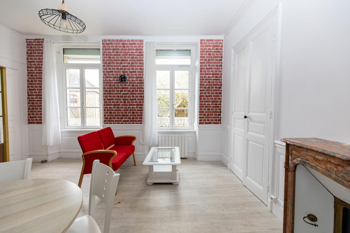 LA GUERCHE-DE-BRETAGNE Appartement 2 p 1