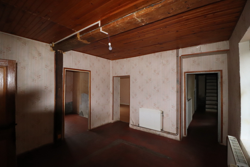 SAINT-ENNEMOND Maison Saint Ennemond 6 pièce(s) 129 m2 7