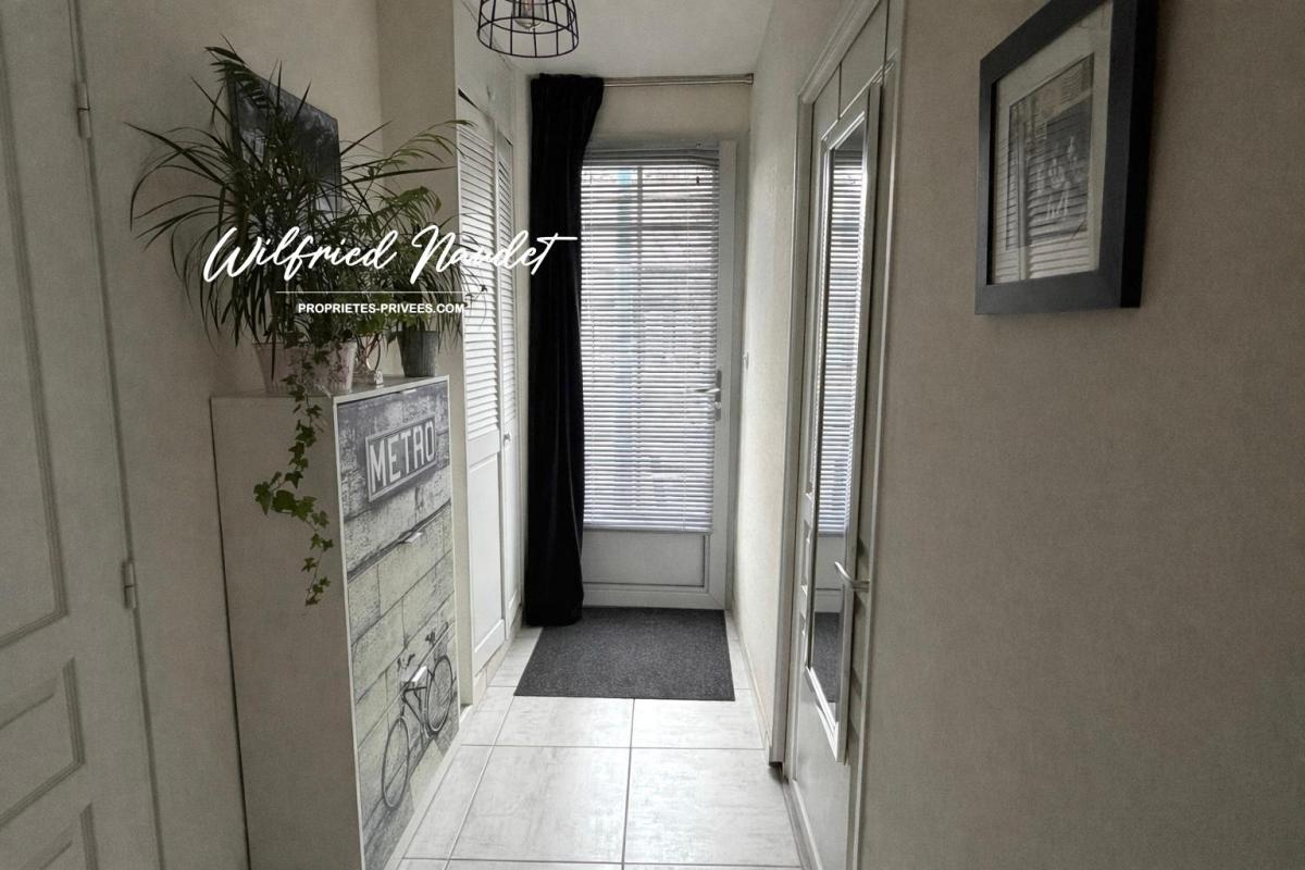 PARIGNE-L'EVEQUE Maison Parigne L Eveque centre 9