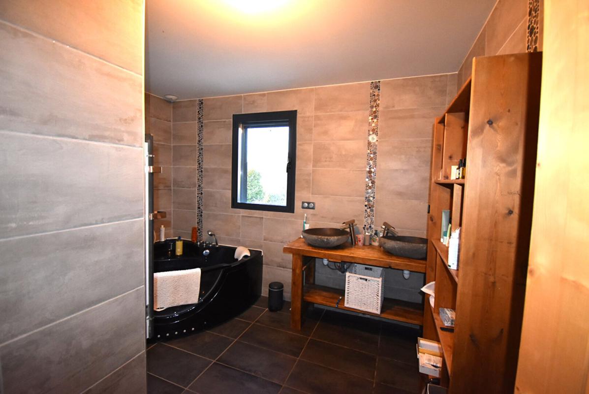 DIGNE-LES-BAINS Maison récente dans agréable quartier 9