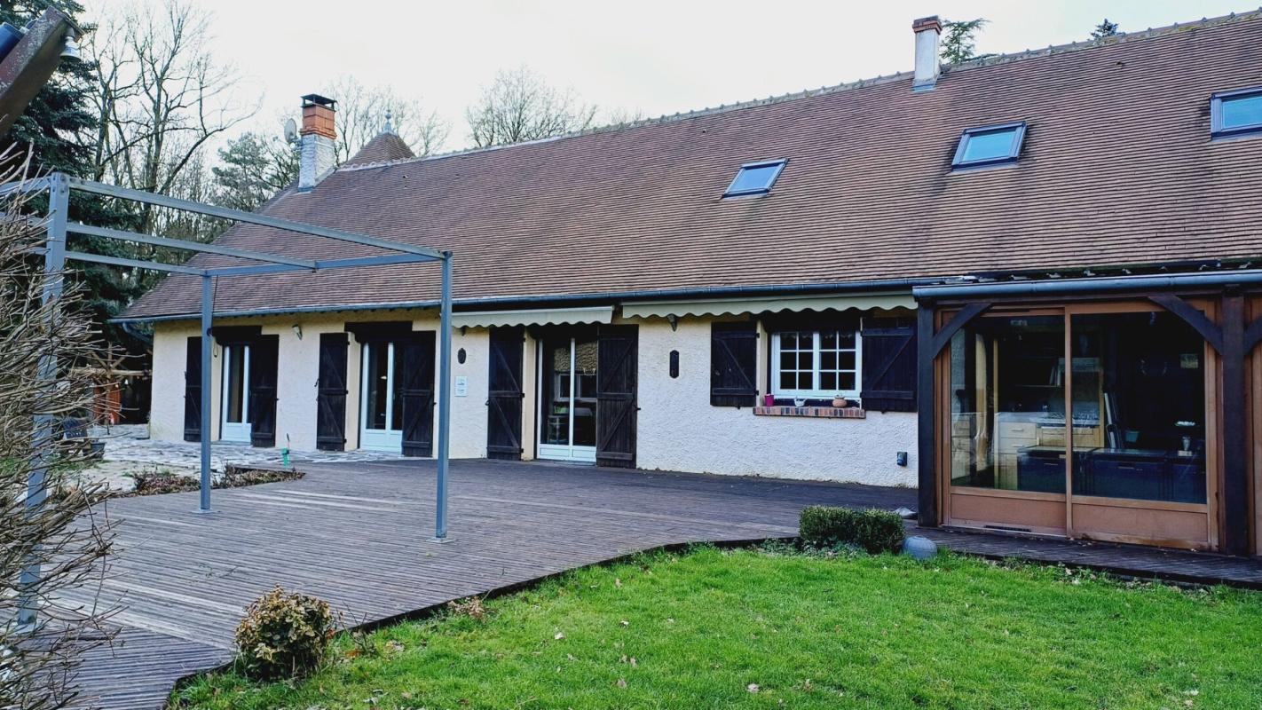 SULLY-SUR-LOIRE PROPRIETE SUR 2.7 HECTARES 4