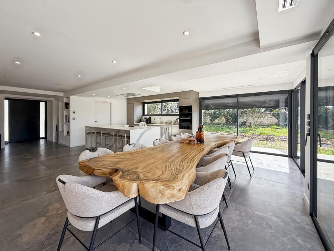 SAINT-REMY-DE-PROVENCE Maison contemporaine à vendre proche de Saint-Rémy-de-Provence 5