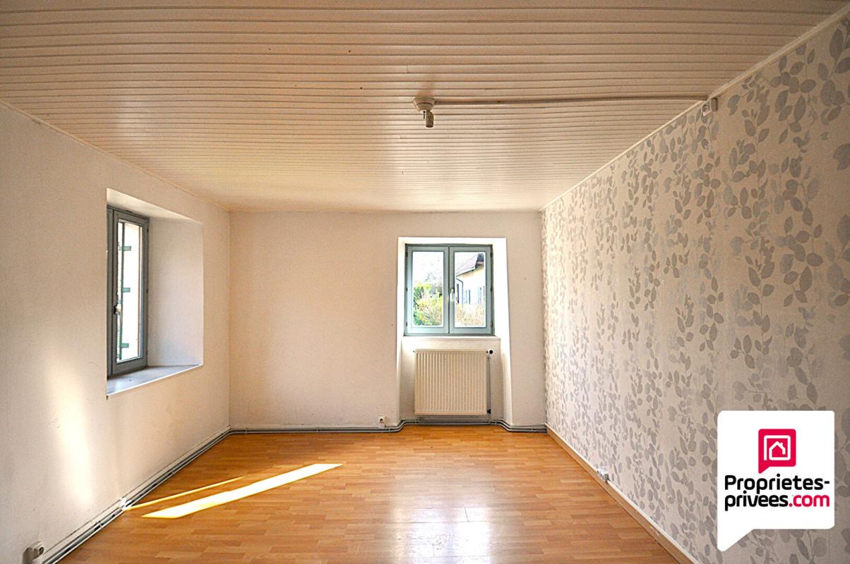 THULAY Corps de ferme 2 appartements 7 pièces 158.6 m2 , Grange 221.6 m² 4