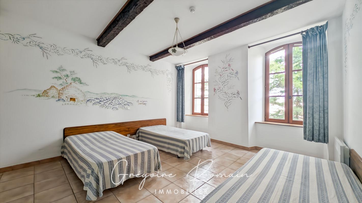 REVEST-DU-BION Maison Revest Du Bion 6 pièce(s) 3