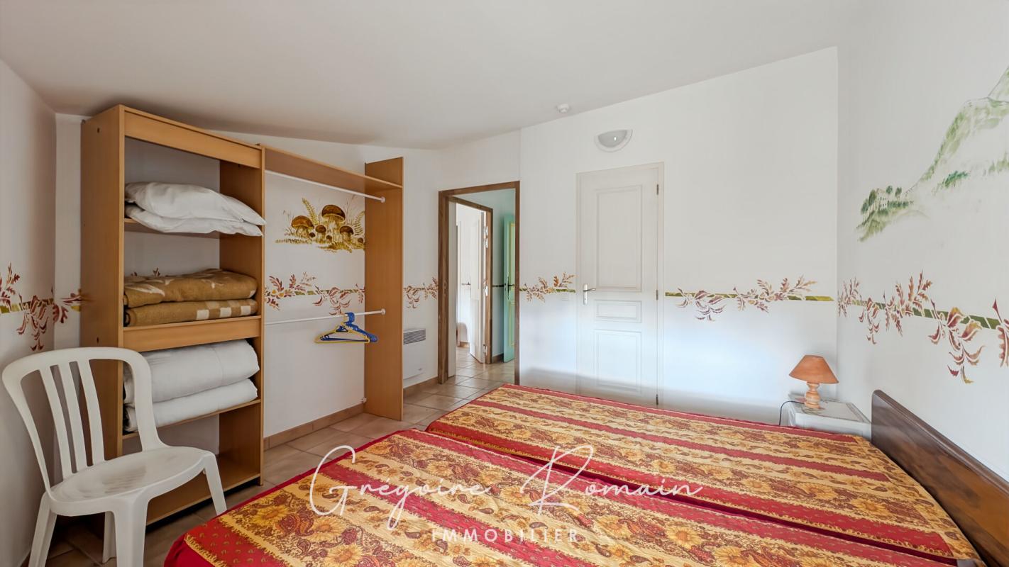 REVEST-DU-BION Maison Revest Du Bion 6 pièce(s) 8