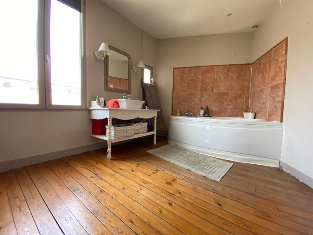 PONT-SAINTE-MAXENCE Maison 192m2 5 chambres 541m2 de terrain 9