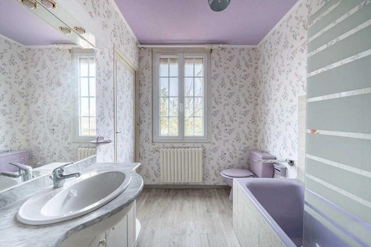 LA COUTURE-BOUSSEY Maison 3 chambres vie de plain pied 6