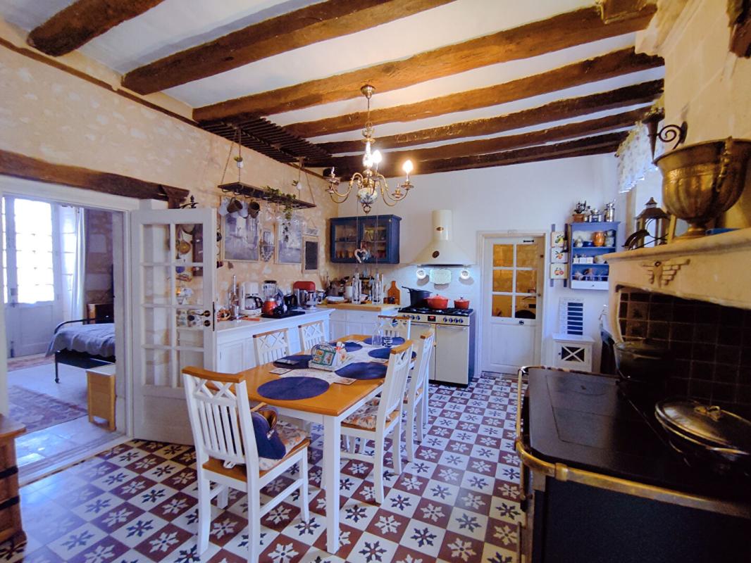 PREUILLY-SUR-CLAISE Demeure du XVII 9 pièce(s) 229 m2 Jardin et Grange 7