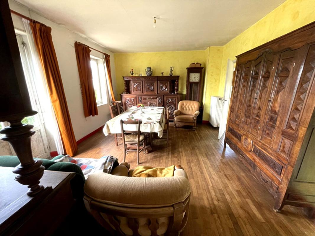 PONTIVY Maison de plain pied, proche centre ville 8