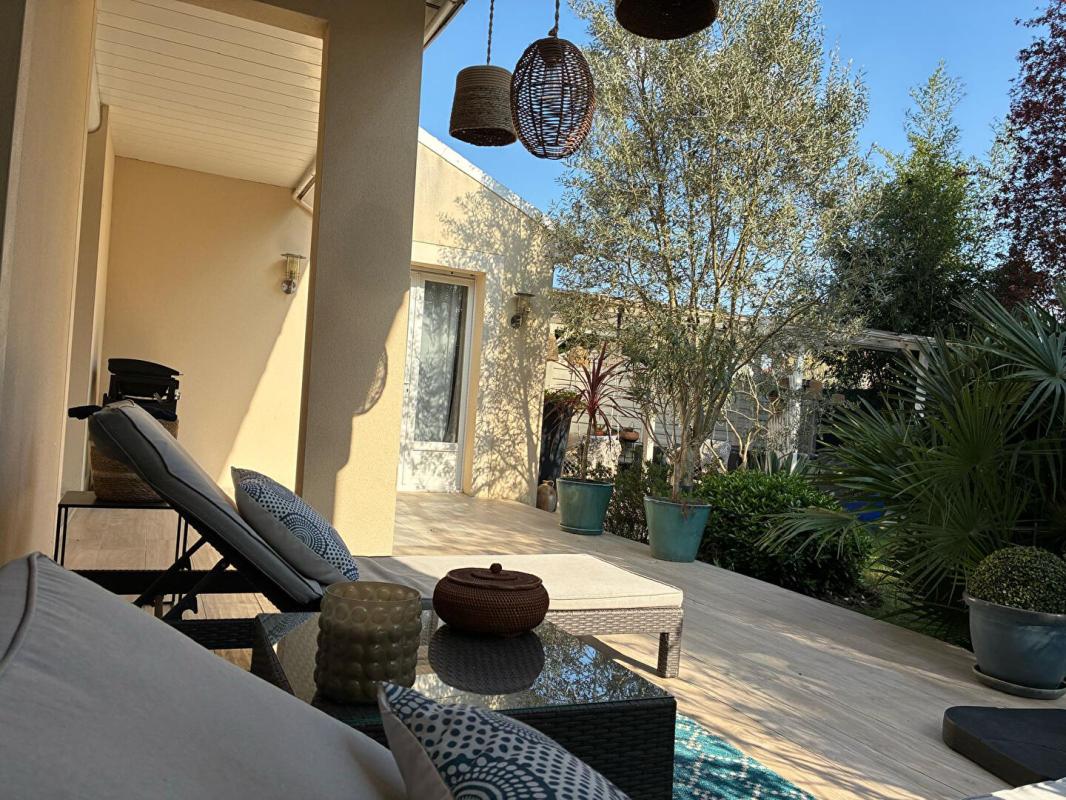 VERNEUIL-SUR-SEINE Maison familiale 6 chambres avec vie de plain-pied au calme en impasse 4