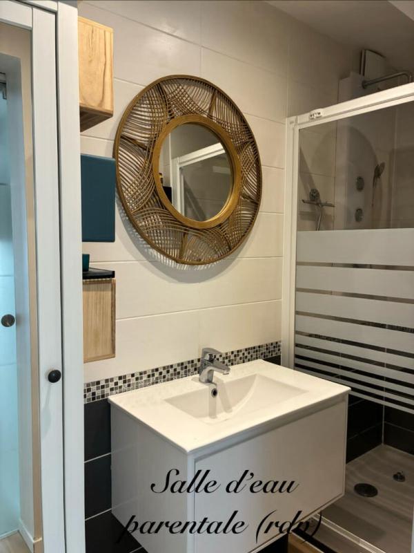 VERNEUIL-SUR-SEINE Maison familiale 6 chambres avec vie de plain-pied au calme en impasse 8