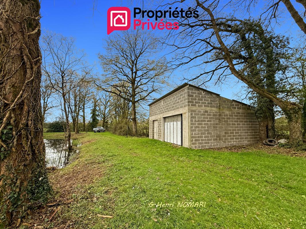 MARTIGNE-FERCHAUD Etang Martigne Ferchaud 5550 m2 - Terrain de 12340 - 9