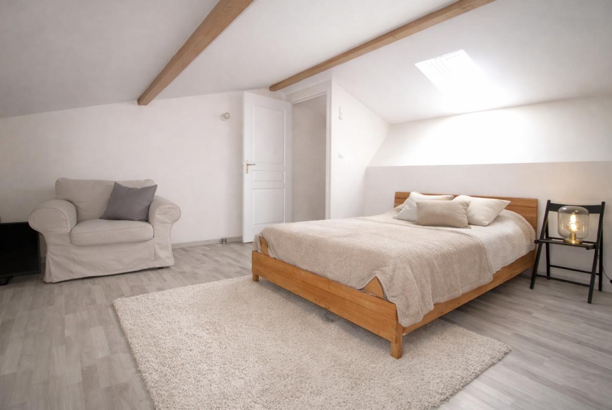 GENAS Appartement Genas 3 pièce(s) 57 m2, parking privatif 5