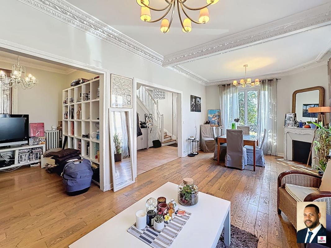 VITRY-SUR-SEINE Maison Vitry Sur Seine 6 pièce(s) de 150m² 1