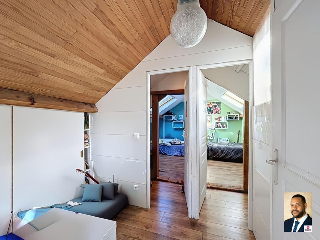 VITRY-SUR-SEINE Maison Vitry Sur Seine 6 pièce(s) de 150m² 11