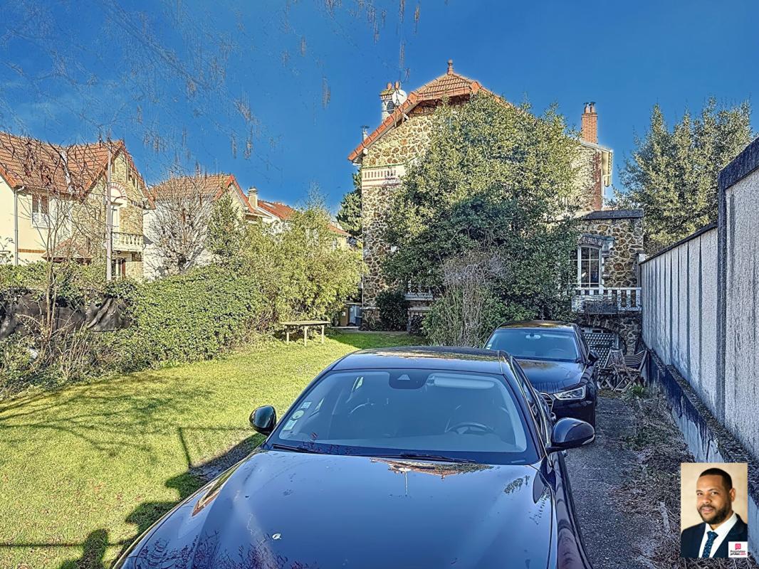 VITRY-SUR-SEINE Maison Vitry Sur Seine 6 pièce(s) de 150m² 2