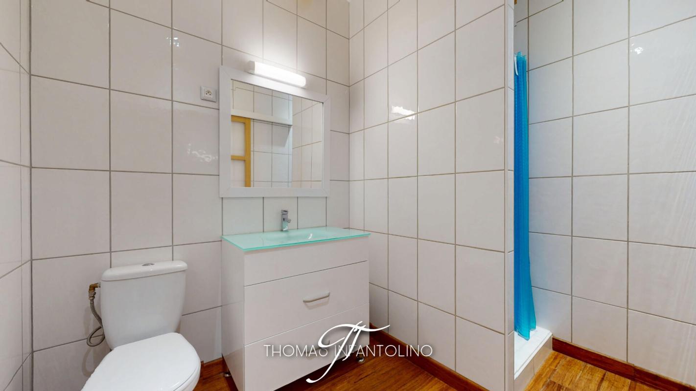 GRUISSAN EN EXCLUSIVITE - 4 CHAMBRES - 2 SALLES D'EAU - 2 WC - COUR INTERIEURE - RENOVATION COMPLÈTE 16