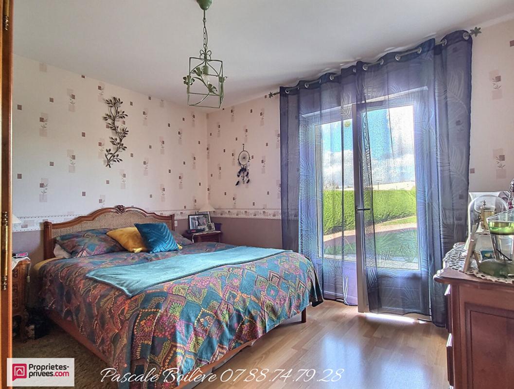 NOYANT Joli pavillon 4 chambres avec vie de plain-pied - NOYANT (49490) 5