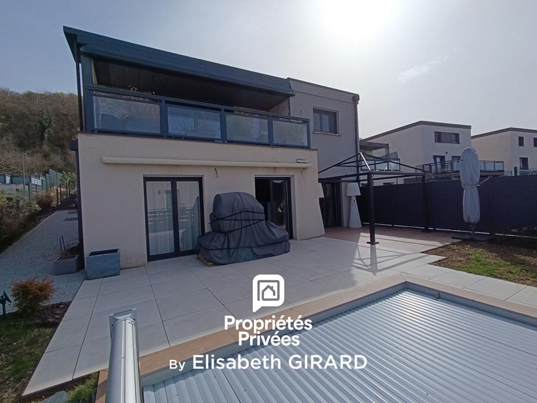 RANCENAY Secteur AVANNE-AVENEY- Maison contemporaine récente de 160 m2 avec piscine 15