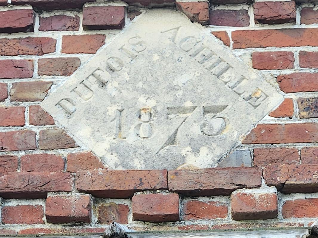 VILLERS-SUR-AUCHY Villers Sur Auchy - Longère de 93.50 m2 - 3 chambres  + batiment de  80 m2 à restaurer  - Prix :  185.300 2