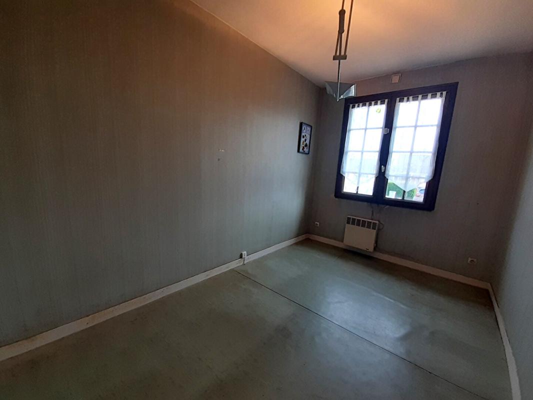 GOURNAY-EN-BRAY Maison de plain pied 3 chambres à Gournay En Bray 6