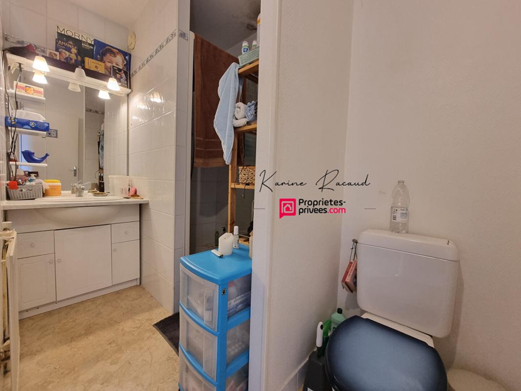 LA ROCHE-SUR-YON Appartement La Roche Sur Yon 1 pièce(s) 32.54 m2 8