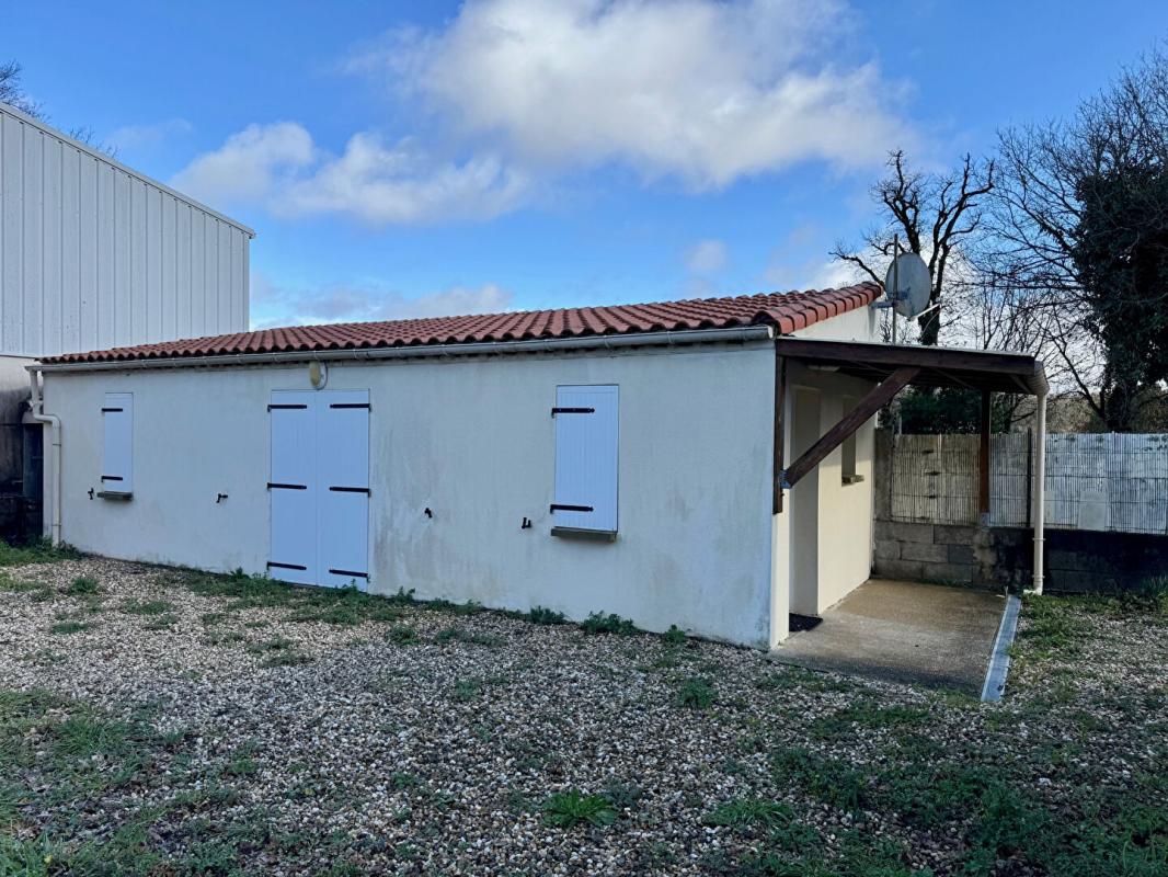 MEDIS Maison Medis 110 m2 avec dépendance 14