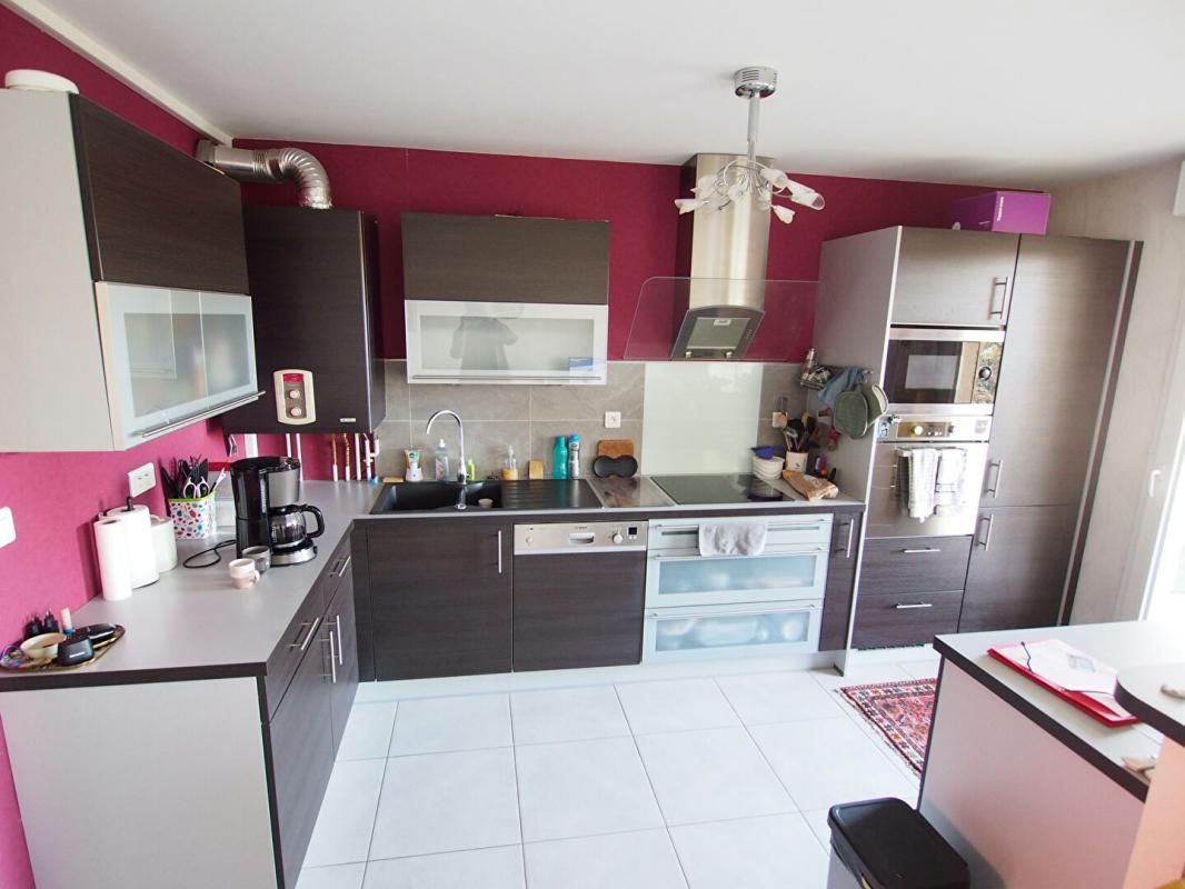 DIJON Appartement Dijon T3 65 m2 Toison d'or 6