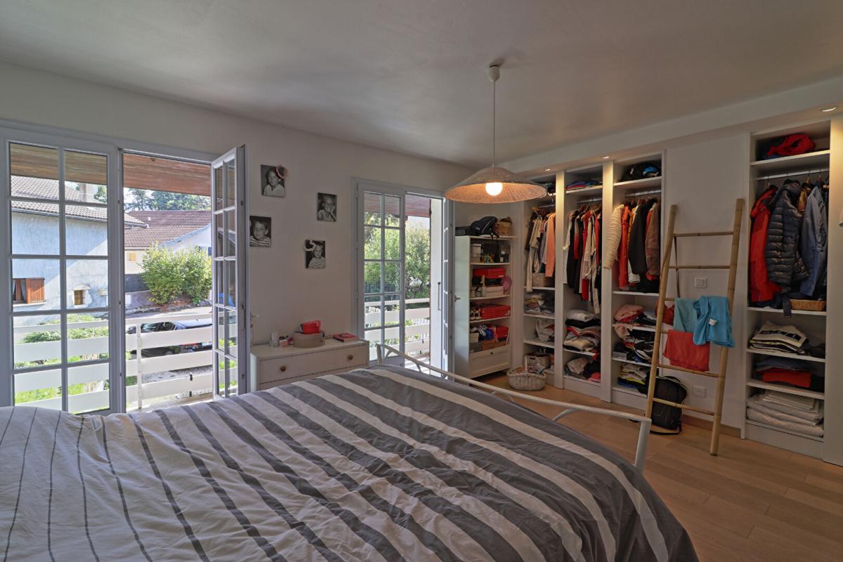 ALBY-SUR-CHERAN Maison Alby Sur Chéran, 5 chambres, 2 terrasses, garage et jardin 9