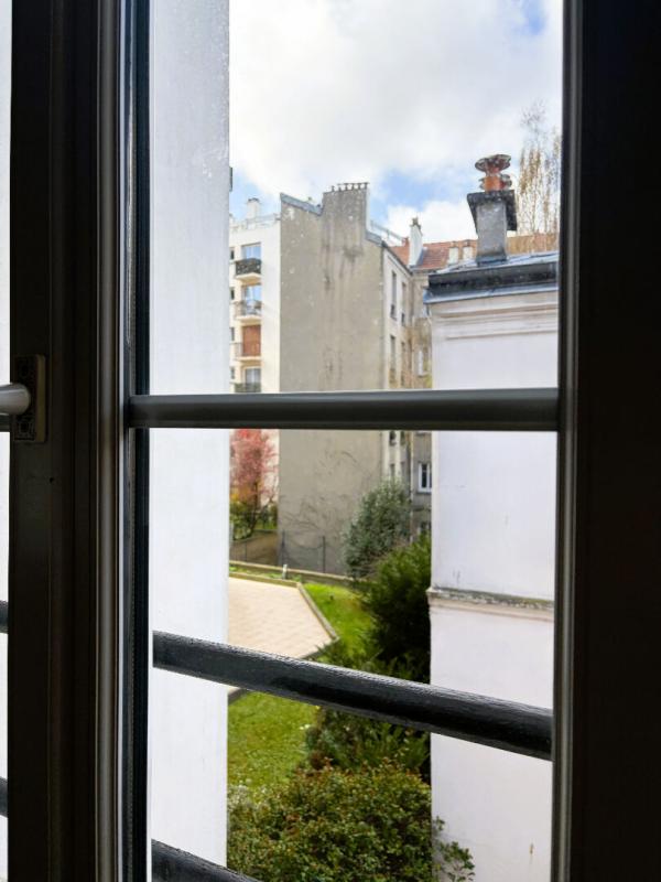 PARIS-20E-ARRONDISSEMENT Paris 20e Pixérécourt 36 m² Dernier étage Calme et lumineux 5