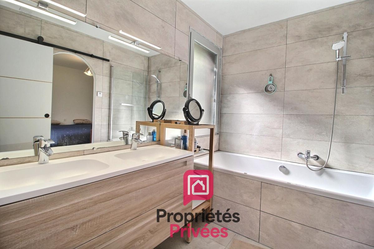 PAUCOURT 1h15 de PARIS - PROPRIETE de 245 m2 env. GARAGE, 5400 m2 de PARC ARBORE, AU COEUR DE LA NATURE 8