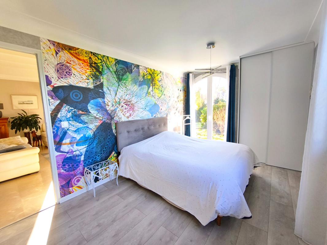 RIVIERE-SAAS-ET-GOURBY Villa Riviere Saas Et Gourby 7 pièce(s) 193 m2 10