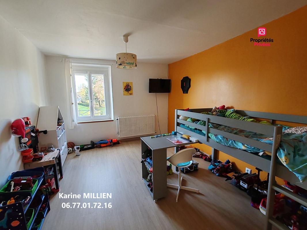 CHERISY CHERISY 28500 Maison de style longère - 1 étage - 4 chambres - Atelier - Terrain - 299000  HAI 10